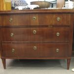 592 1213 CHEST OF DRAWERS